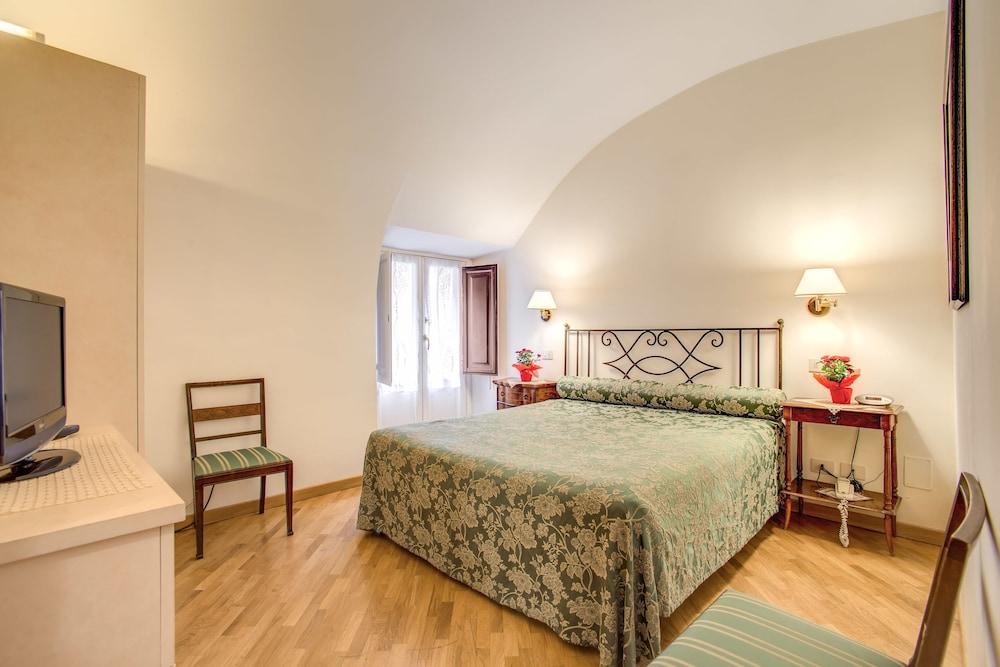 Navona Gallery Suites ローマ エクステリア 写真